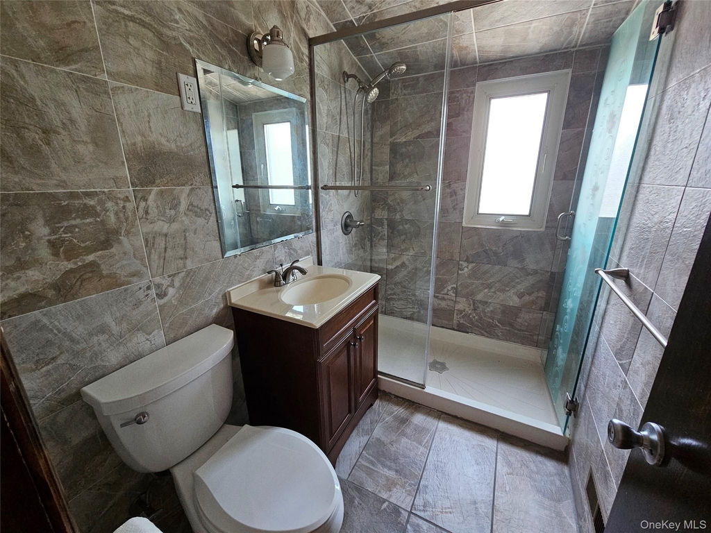 248-41 Thebes Avenue - Photo 8
