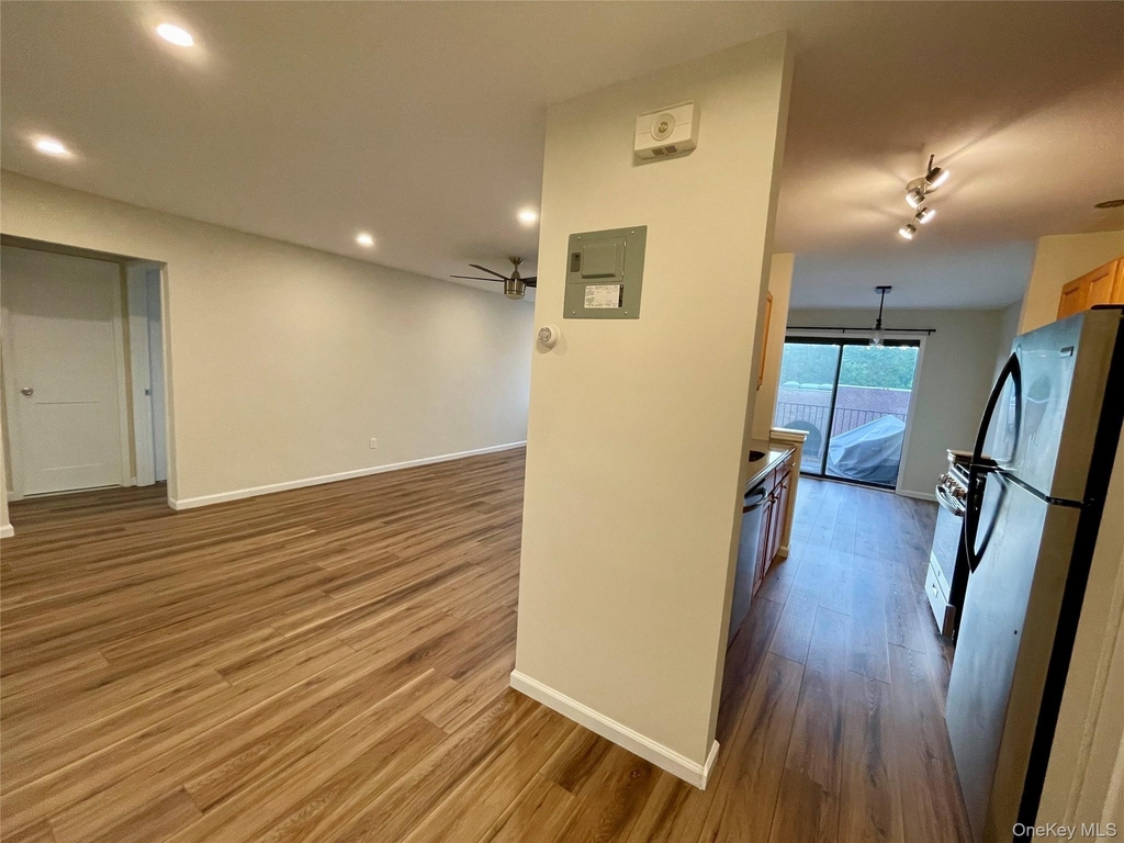 348 Central Park Avenue - Photo 1