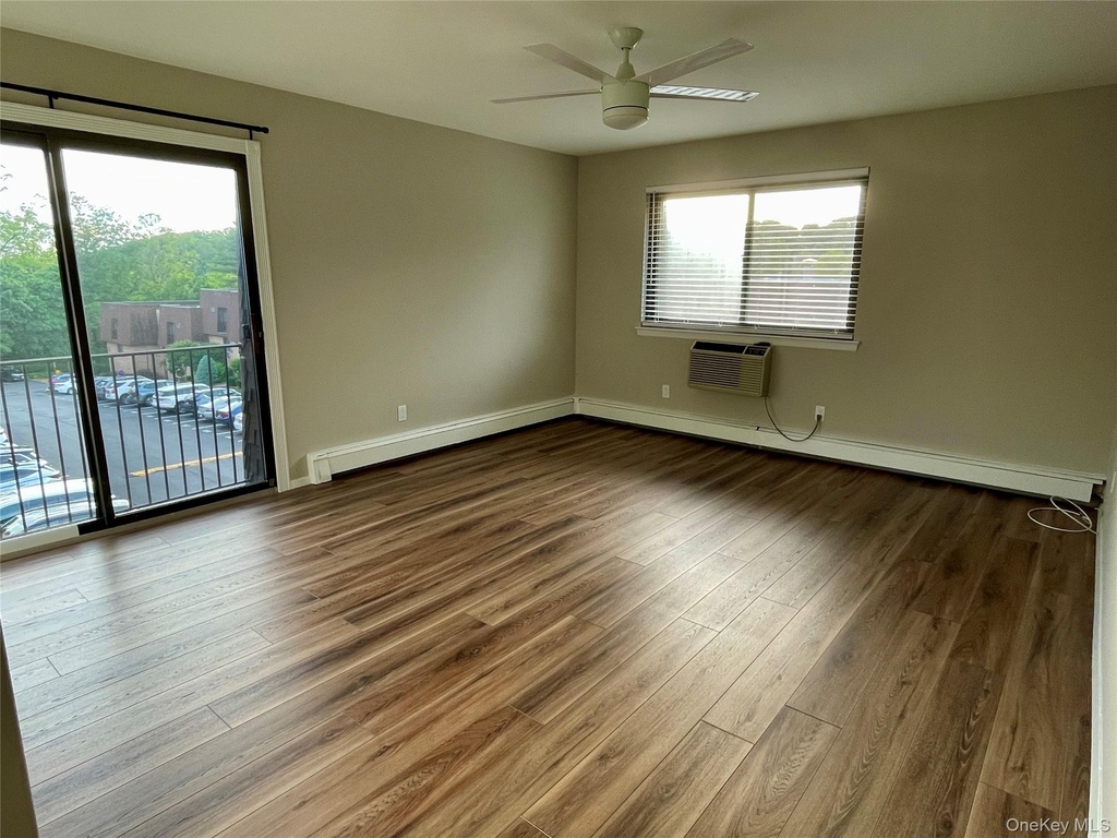 348 Central Park Avenue - Photo 12