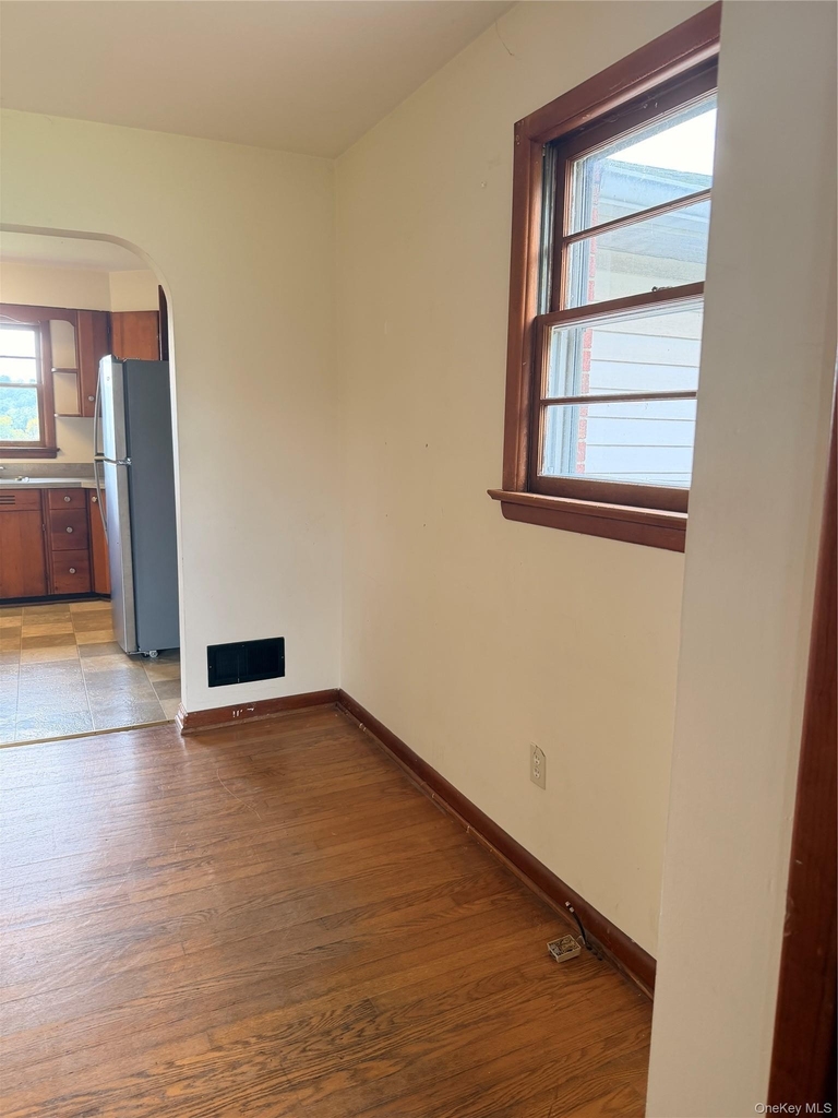 571 Temple Hill Road - Photo 11