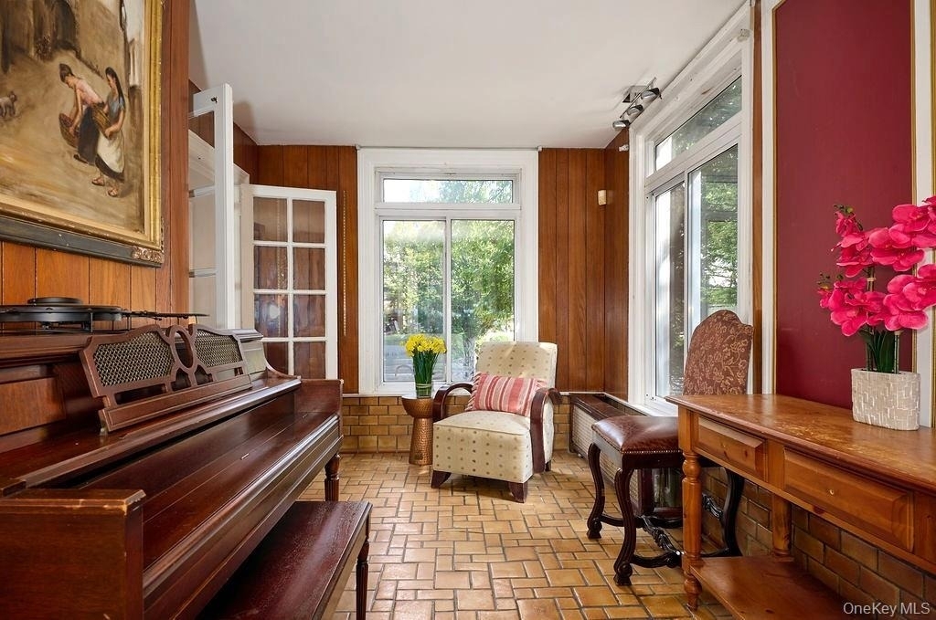 70 Frederick Place - Photo 10
