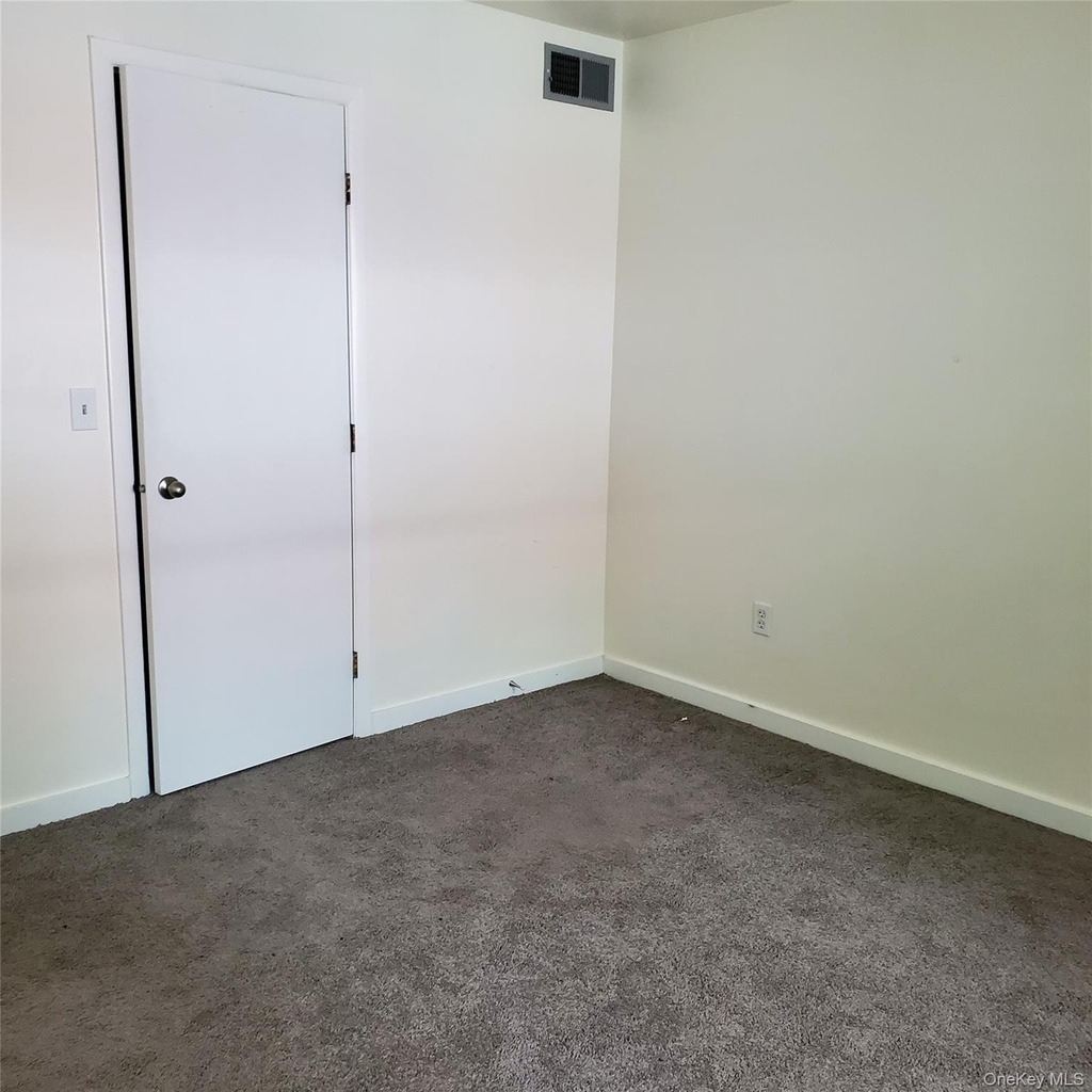 160 W West Road - Photo 6