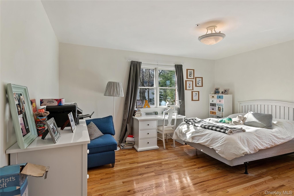 36 Florence Avenue - Photo 1