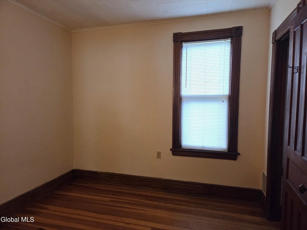 1273 Parkwood Boulevard - Photo 8