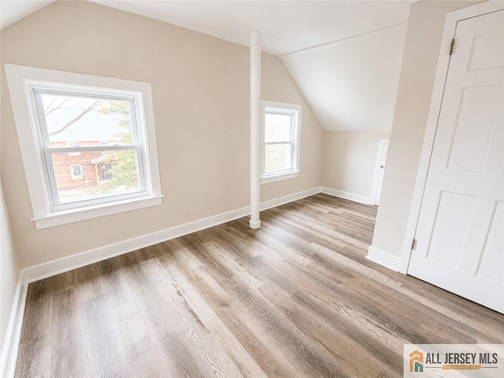 161 Nichol Avenue - Photo 15