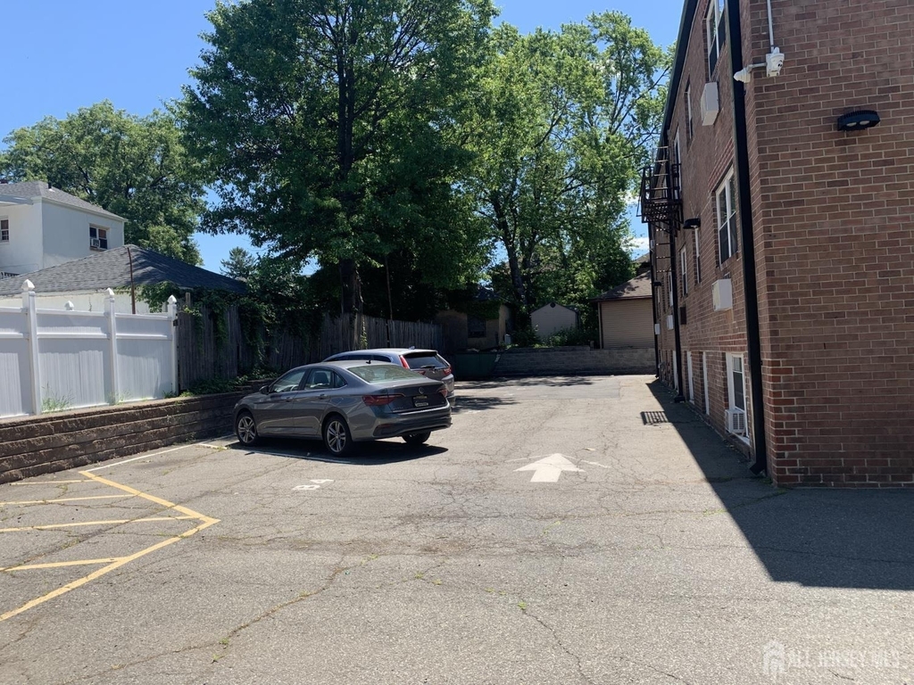 5 Charles Street - Photo 14