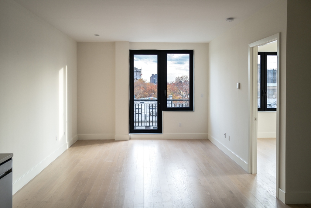 738 Grand Street - Photo 3