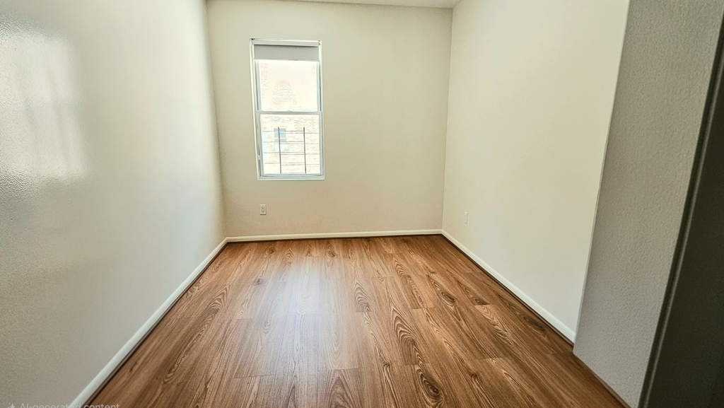 54 Jay Street - Photo 5