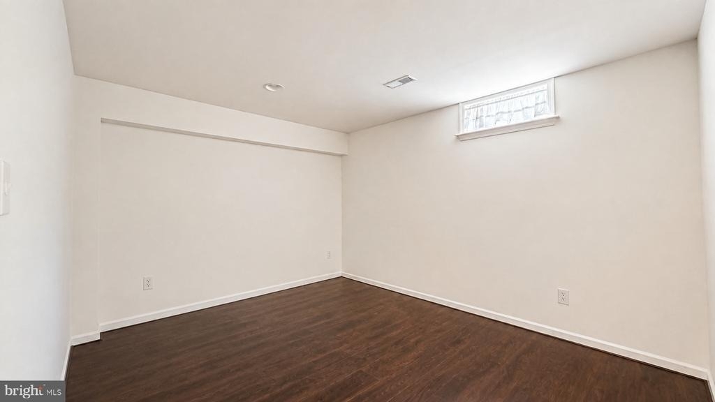 12554 Cantilever Court - Photo 7