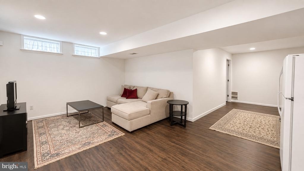 12554 Cantilever Court - Photo 11