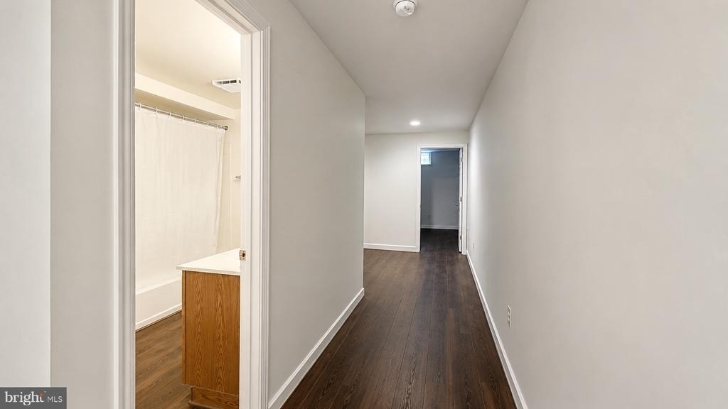 12554 Cantilever Court - Photo 4