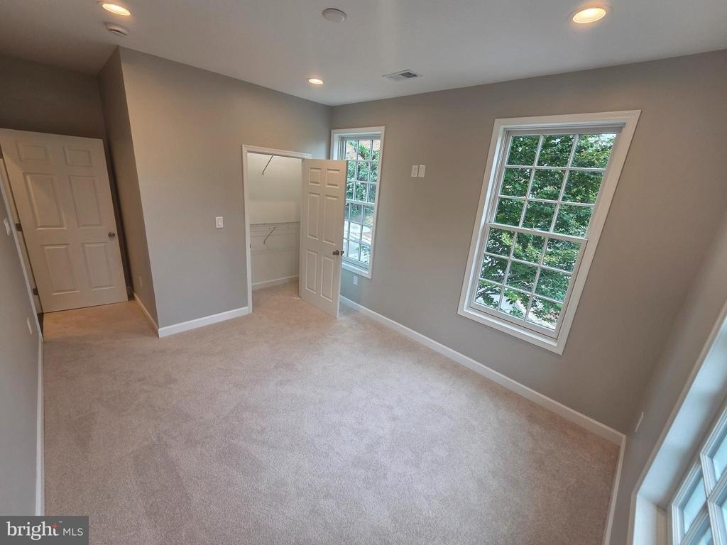 402 Mckenzie Drive - Photo 15