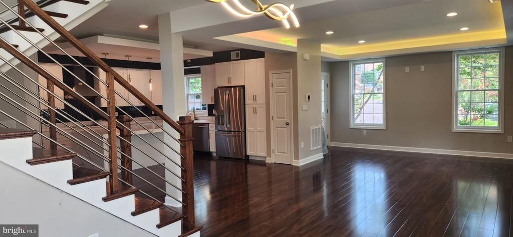402 Mckenzie Drive - Photo 5