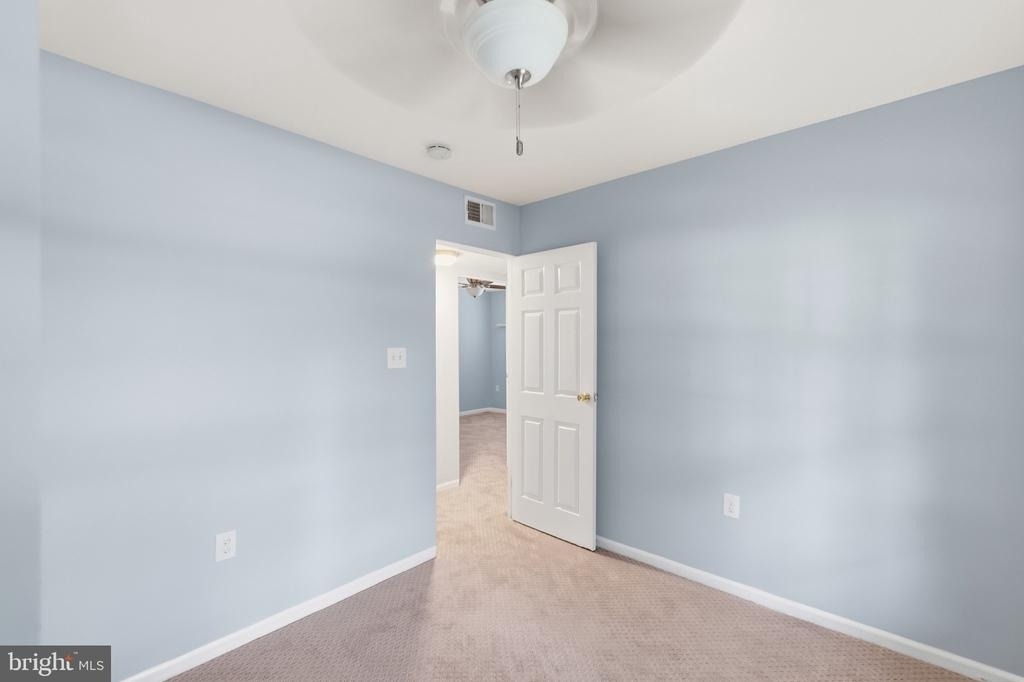 1402 N Amelia Street - Photo 15