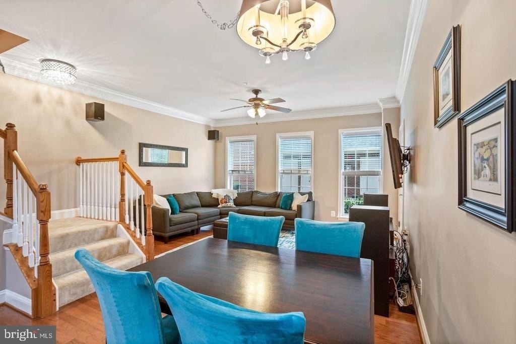 42816 Lauder Terrace - Photo 11