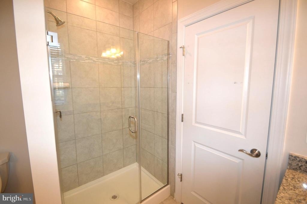 45091 Cappamore Terrace - Photo 30
