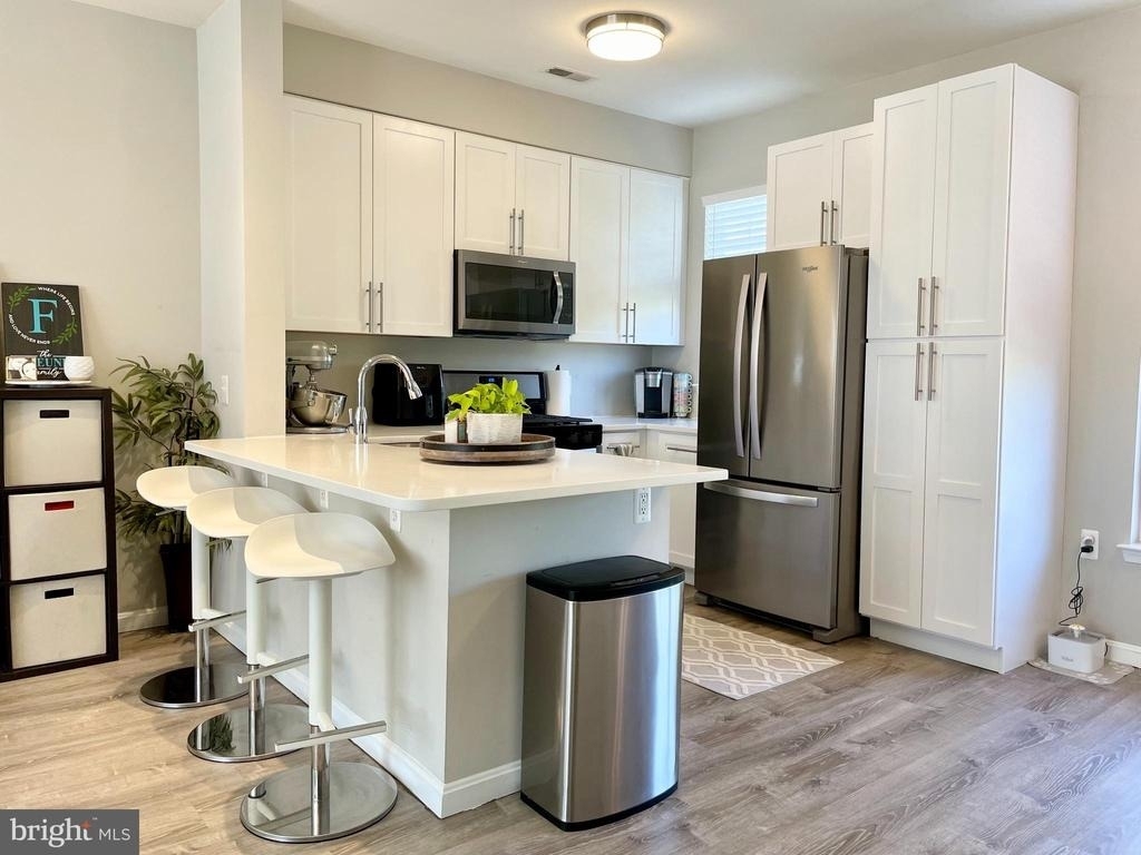 23052 Fontwell Square - Photo 8