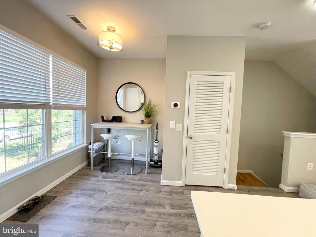 23052 Fontwell Square - Photo 11