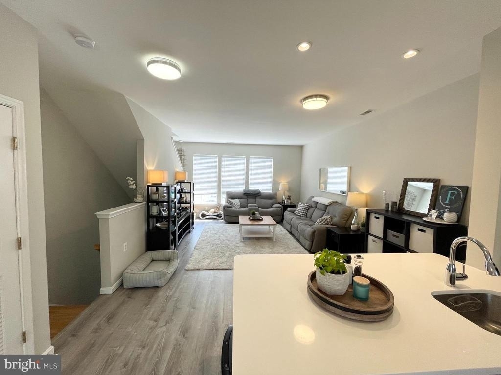 23052 Fontwell Square - Photo 12
