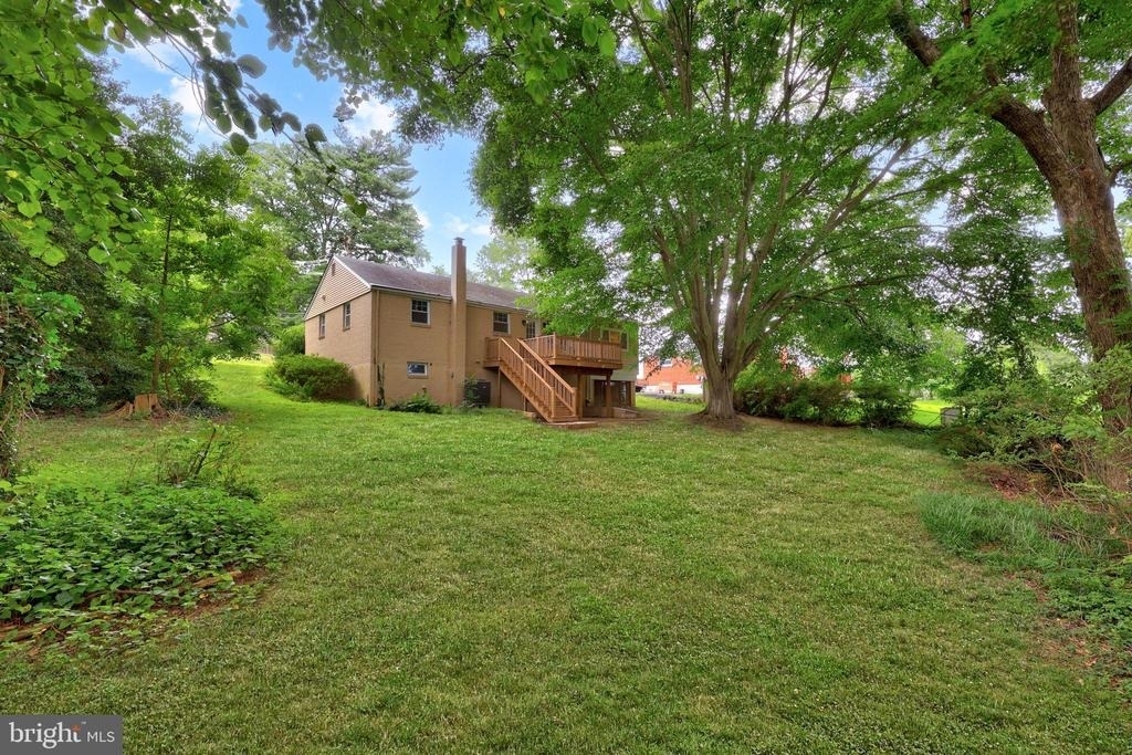 2722 Woodley Place - Photo 36
