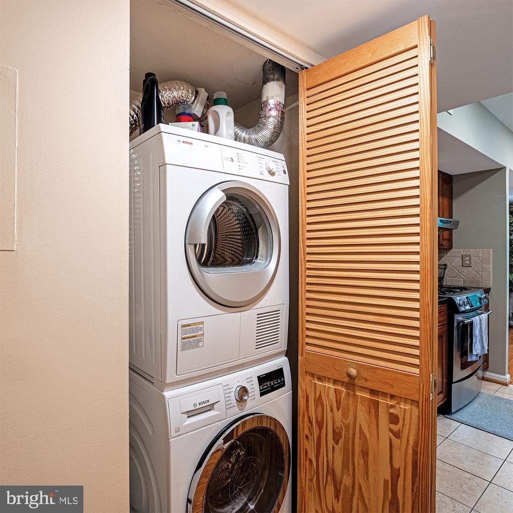 2037 Royal Fern Court - Photo 18