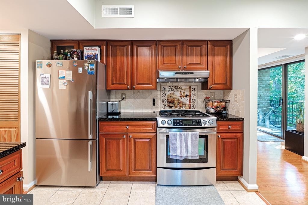 2037 Royal Fern Court - Photo 9