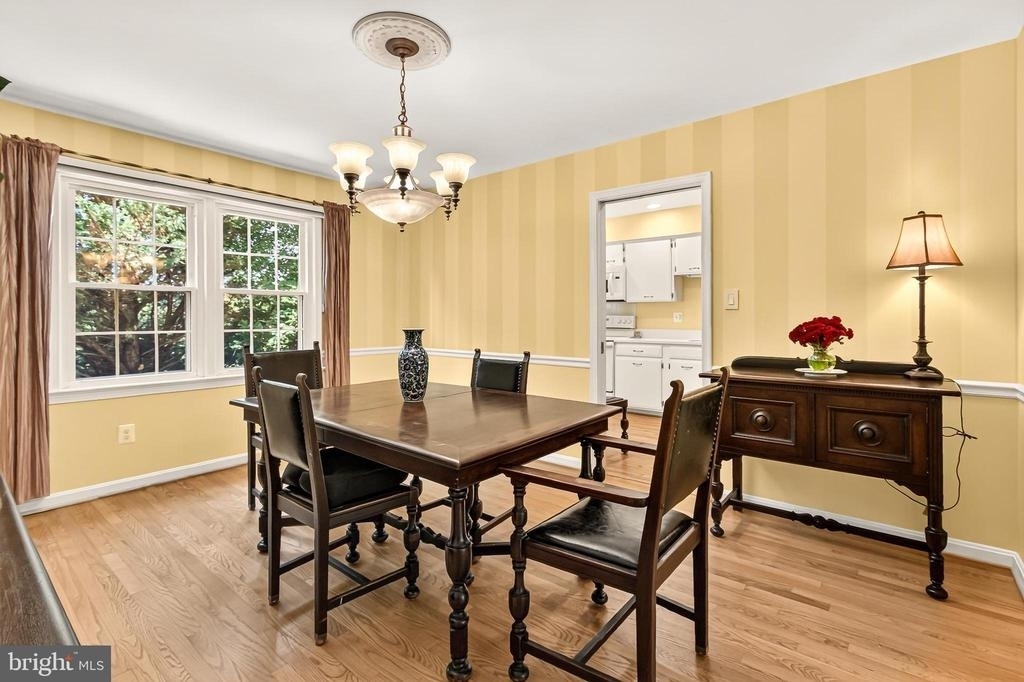 4720 Exeter Street - Photo 12