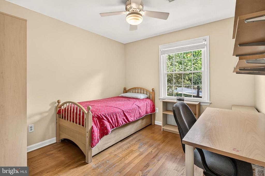 4720 Exeter Street - Photo 29