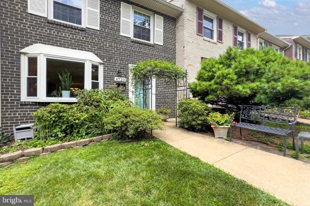 4720 Exeter Street - Photo 4