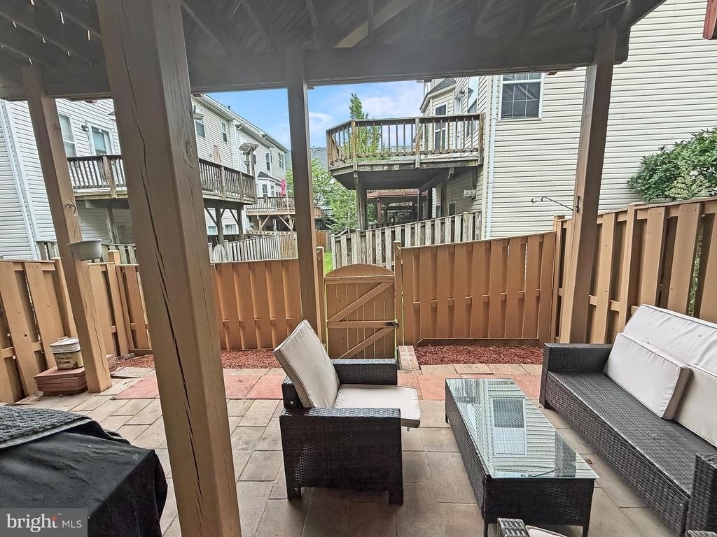 2535 James Monroe Circle - Photo 18