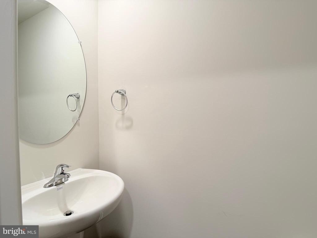 5201 Crooked Lane - Photo 2