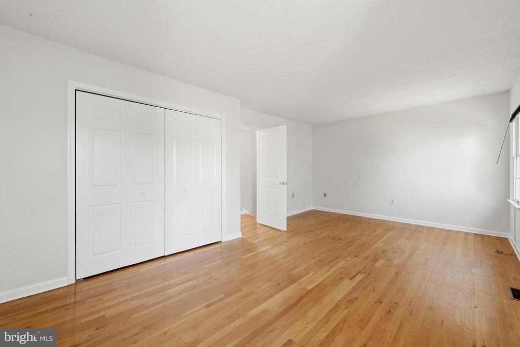 504 Tudor Drive - Photo 22