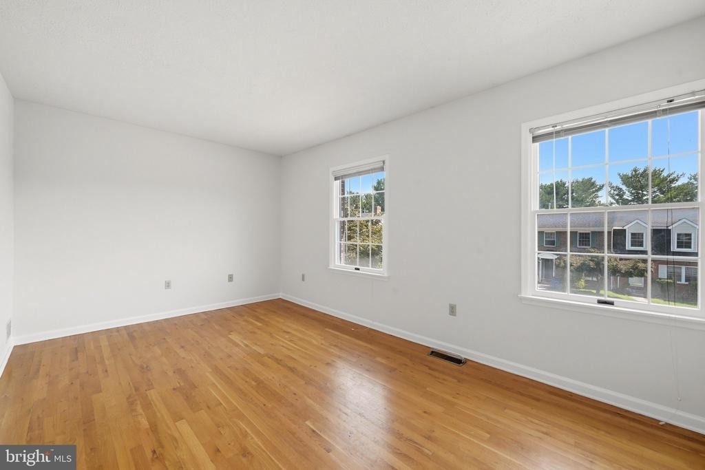 504 Tudor Drive - Photo 19