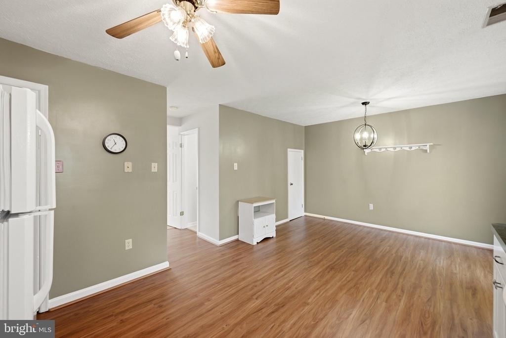 504 Tudor Drive - Photo 10