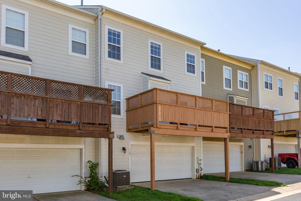 1105 Patrick Street - Photo 33