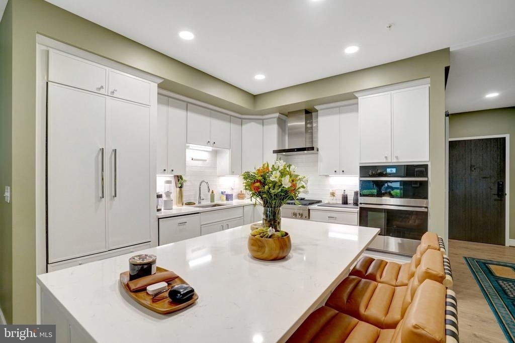635 Slaters Lane - Photo 11