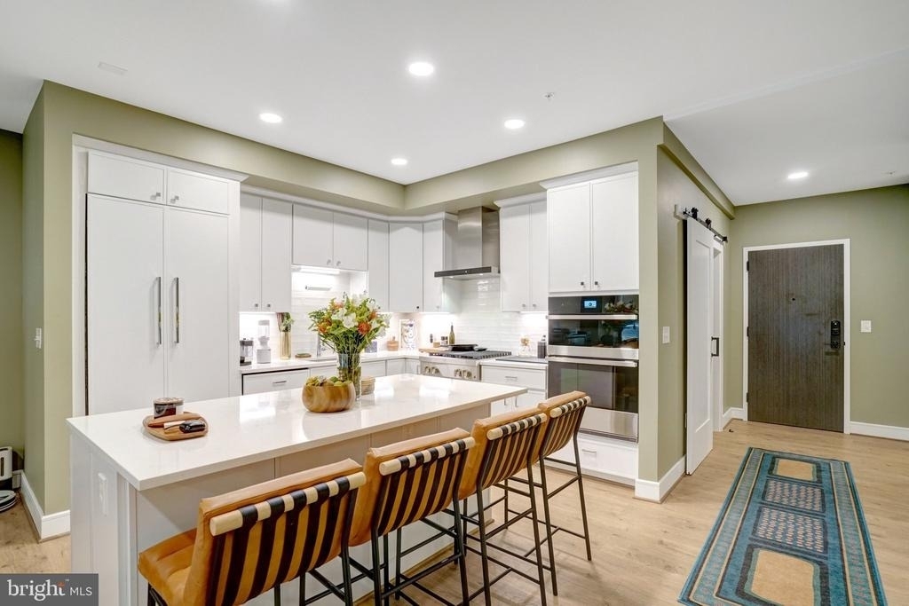635 Slaters Lane - Photo 12