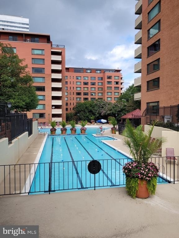1021 Arlington Boulevard - Photo 20