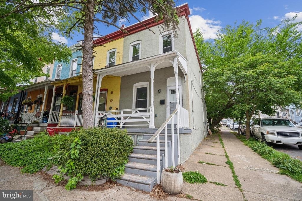 455 Ripka Street - Photo 0