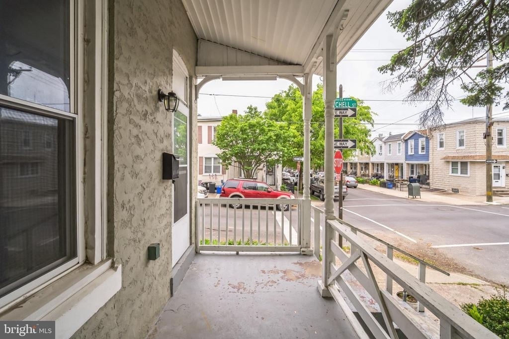 455 Ripka Street - Photo 1