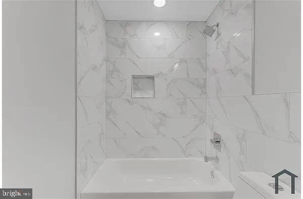 1229 W Hilton Street - Photo 4