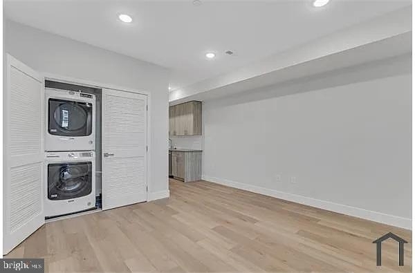 1229 W Hilton Street - Photo 8