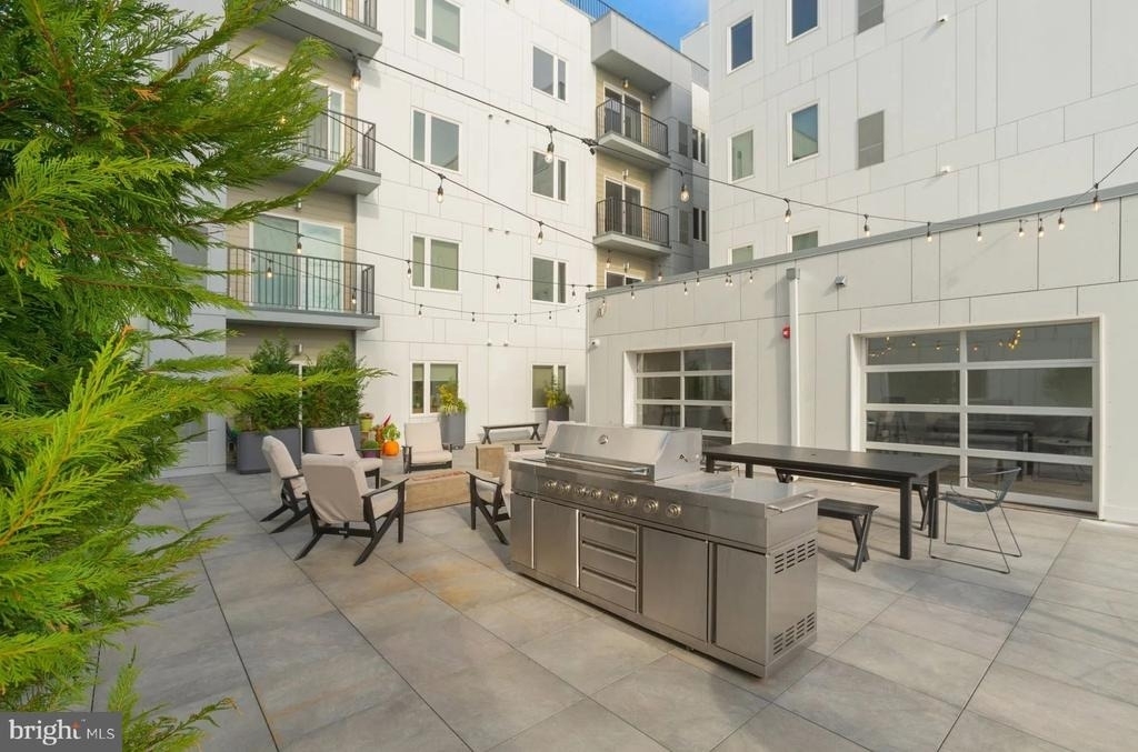 2501 Washington Avenue - Photo 4