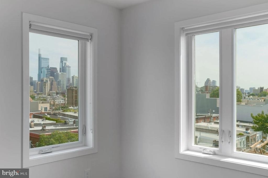 2501 Washington Avenue - Photo 8