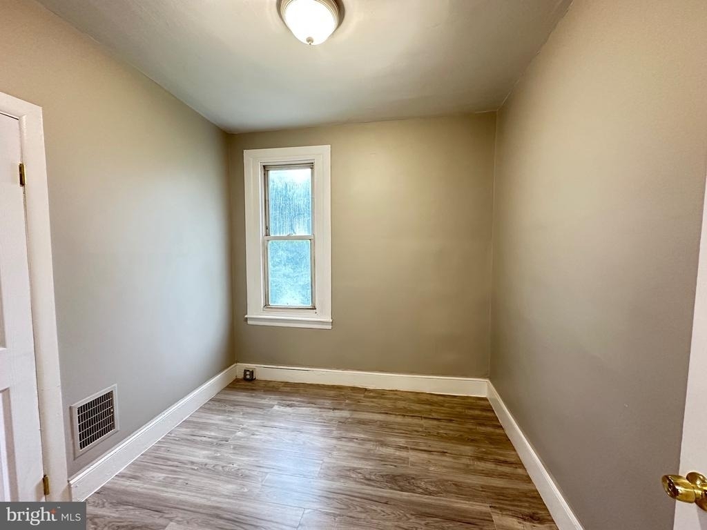 6135 Hegerman Street - Photo 19