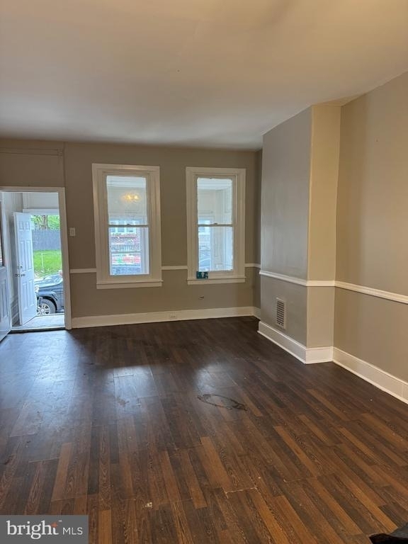 6135 Hegerman Street - Photo 13