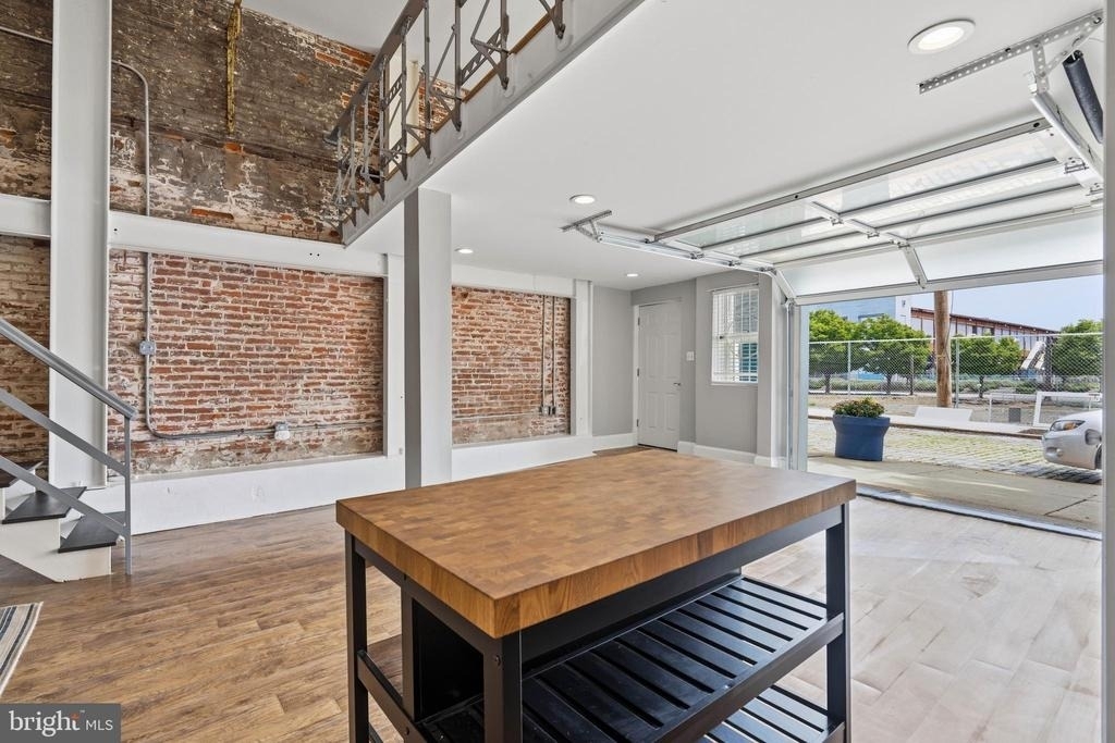 310 N Water Street - Photo 8