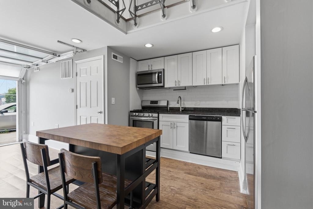 310 N Water Street - Photo 6