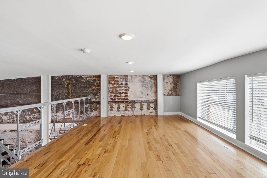 310 N Water Street - Photo 26