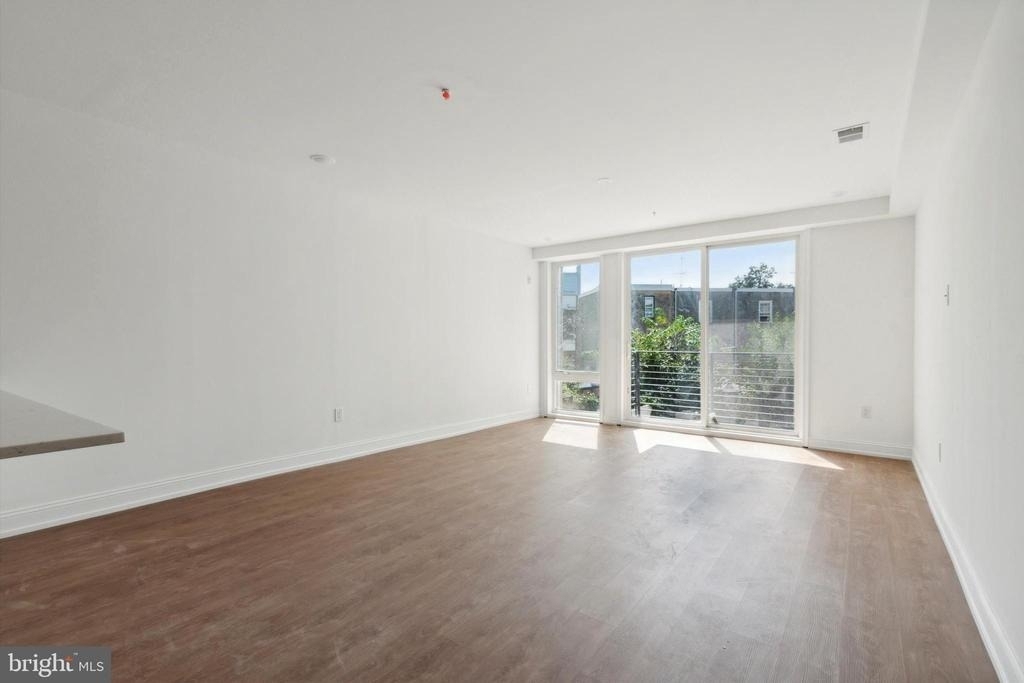 1614 Ridge Avenue - Photo 13